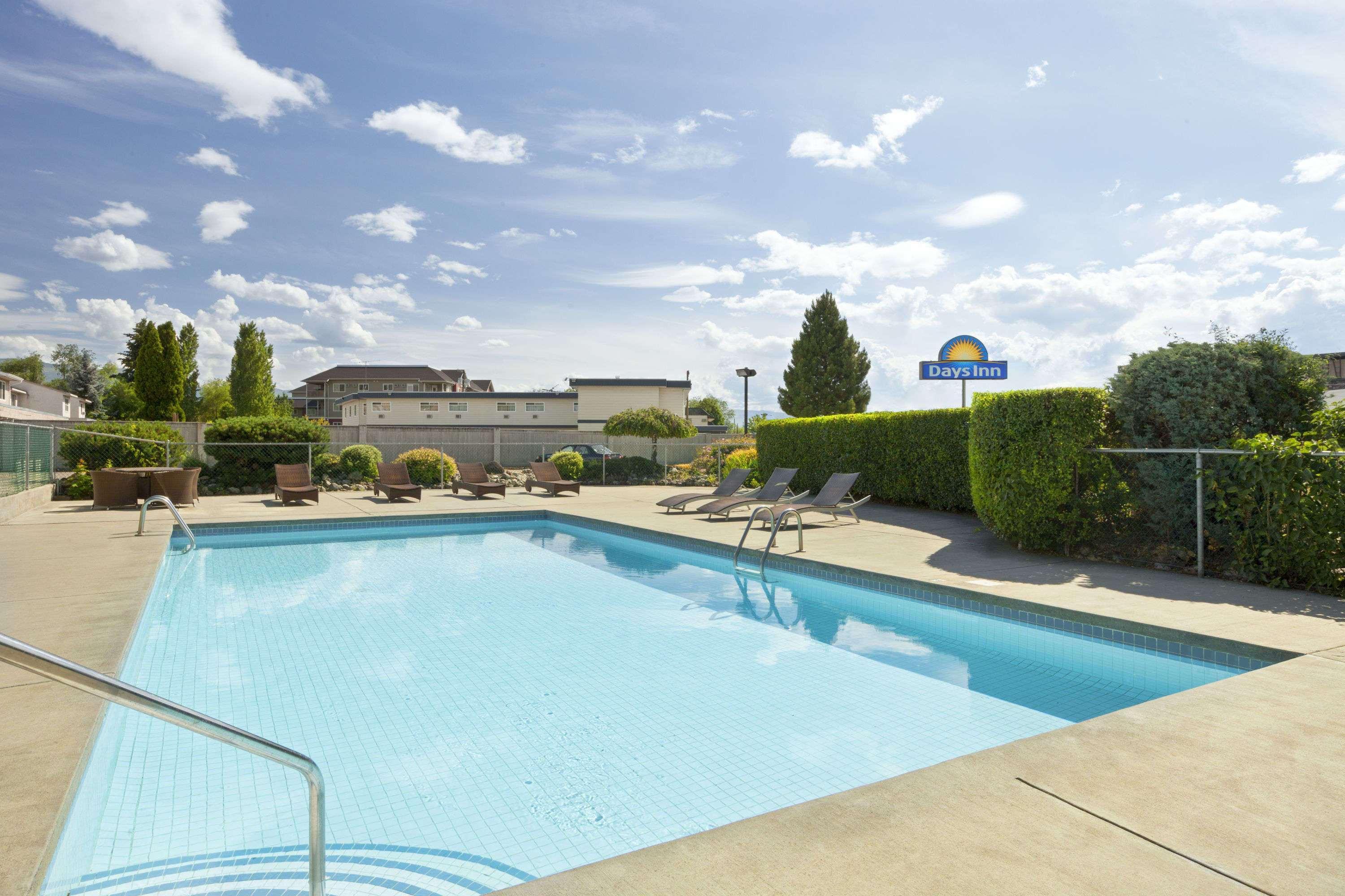 Days Inn By Wyndham Kelowna Exteriér fotografie