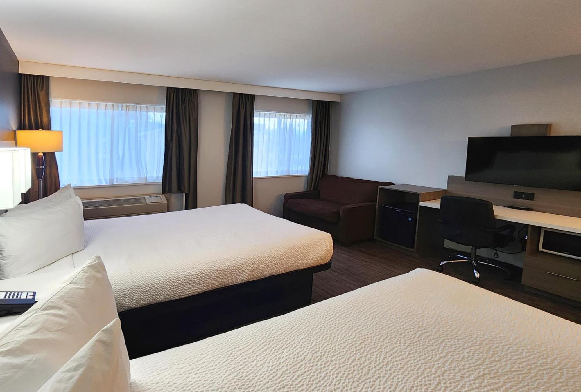 Days Inn By Wyndham Kelowna Exteriér fotografie